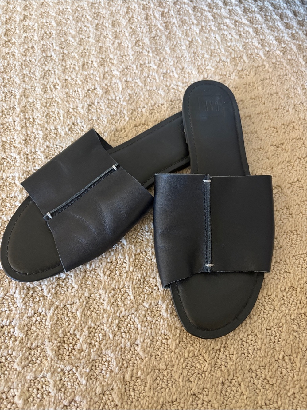 Gap Black Slide Sandals - Minimal Leather Slip-On